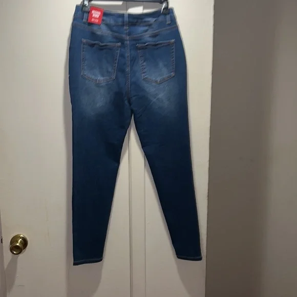 NWT High rise ankle Denim blue wax jeans Size 11 (juniors) very comfortable fit. - Picture 4 of 6